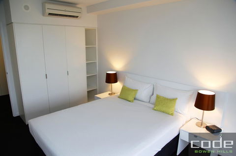 Code Apartments - Accommodation 4U 19