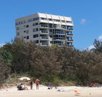 84 The Spit Holiday Apartments - Accommodation 4U