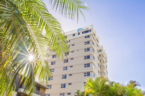 84 The Spit Holiday Apartments - Accommodation 4U 4