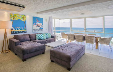 84 The Spit Holiday Apartments - Accommodation 4U 13