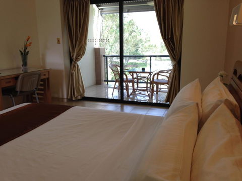 Novena Palms Motel - Accommodation 4U 14
