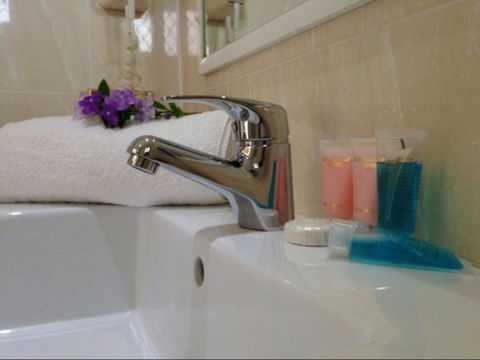Novena Palms Motel - Accommodation 4U 2