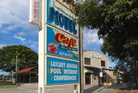 Novena Palms Motel - Accommodation 4U 24