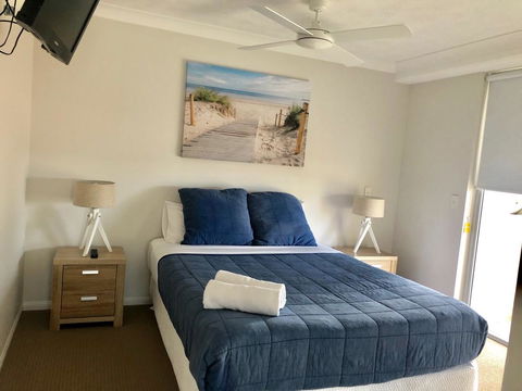 Wharf Boutique Apartments - Accommodation 4U 5