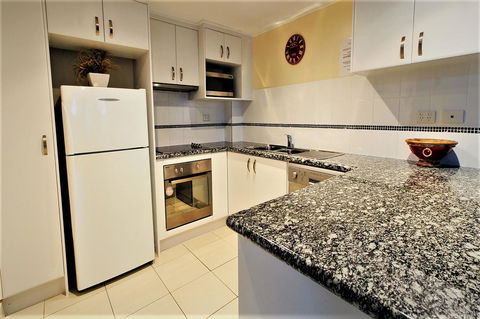 Key Largo Holiday Apartments - Accommodation 4U 34