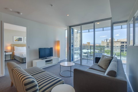 Hilton Surfers Paradise Residences - Accommodation 4U 5