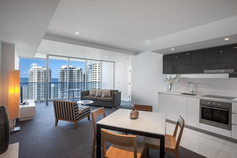 Hilton Surfers Paradise Residences - Accommodation 4U 35