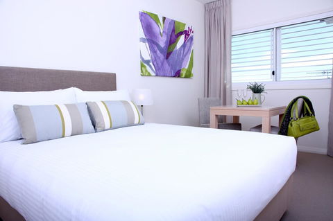 Domain Serviced Apartments - Accommodation 4U 3
