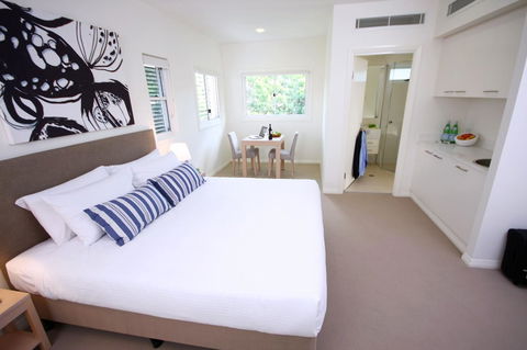 Domain Serviced Apartments - Accommodation 4U 5