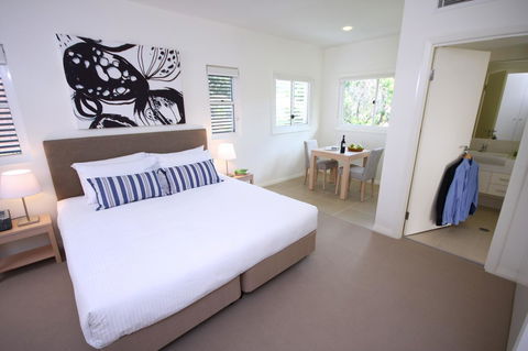 Domain Serviced Apartments - Accommodation 4U 0