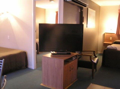 Riviera On Ruthven - Accommodation 4U 31