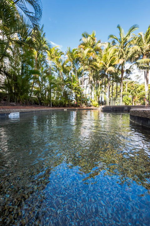 Surfers Hawaiian Holiday Apartments - Accommodation 4U 29
