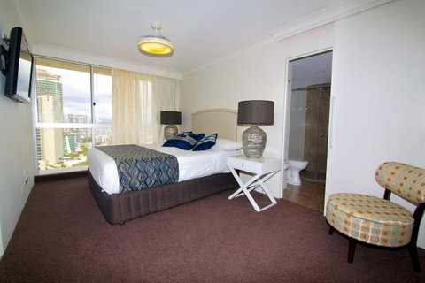 Hi Surf Beachfront Resort Apartments - Accommodation 4U 14