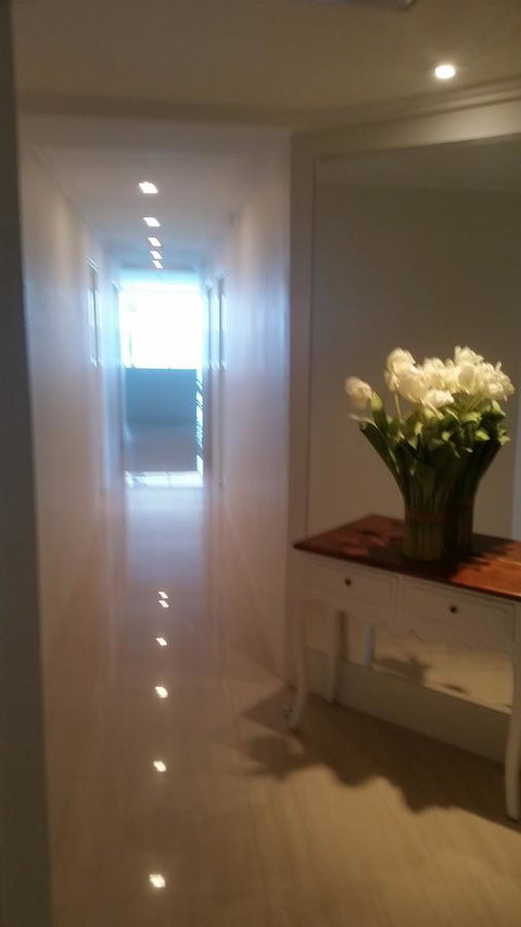 Hi Surf Beachfront Resort Apartments - Accommodation 4U 9