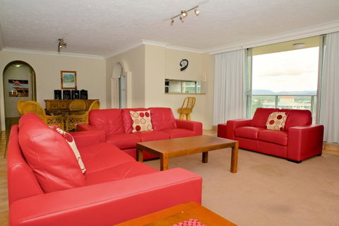 Hi Surf Beachfront Resort Apartments - Accommodation 4U 17