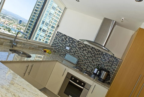 Hi Surf Beachfront Resort Apartments - Accommodation 4U 38