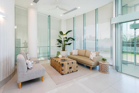 The Waterford On Main Beach - Accommodation 4U 14