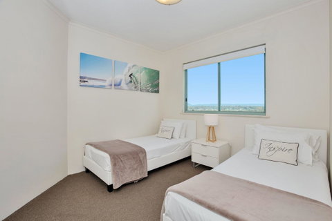 The Waterford On Main Beach - Accommodation 4U 19