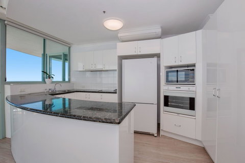 The Waterford On Main Beach - Accommodation 4U 32
