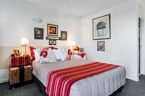 Airport Riverview Motel - Accommodation 4U 7