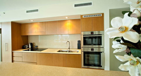 Lanai Riverside Apartments - Accommodation 4U 4