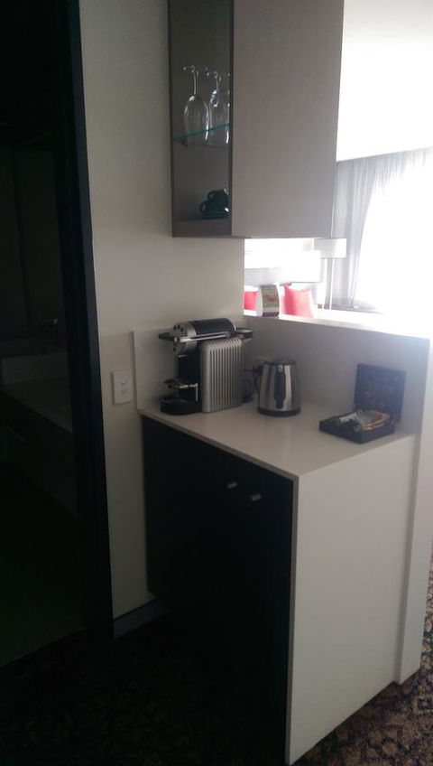 Calamvale Hotel Suites And Conference Centre - Accommodation 4U 23