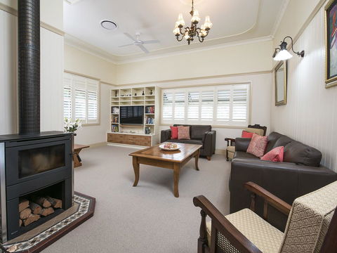 The Guesthouse Maleny - Accommodation 4U 25