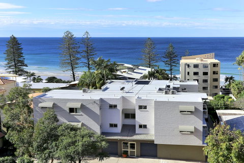 Surf Dance Apartments - Accommodation 4U 42