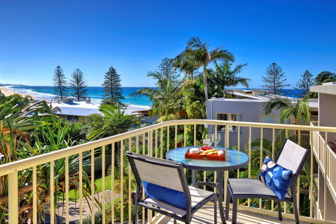 Surf Dance Apartments - Accommodation 4U 11