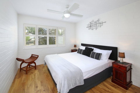 Surf Dance Apartments - Accommodation 4U 5