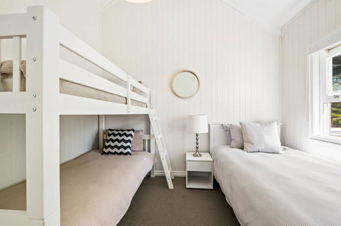 Hollow Tree Farm - Accommodation 4U 5