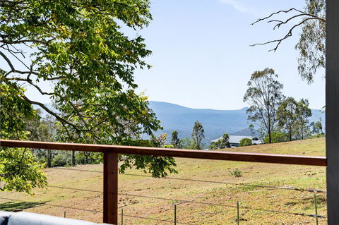 Hollow Tree Farm - Accommodation 4U 1