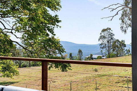 Hollow Tree Farm - Accommodation 4U 23