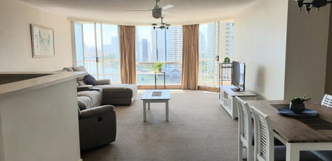 Moorings On Cavill Surfers Paradise - Accommodation 4U 23