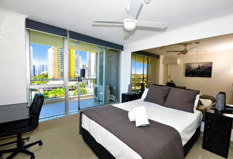 Moorings On Cavill Surfers Paradise - Accommodation 4U 31