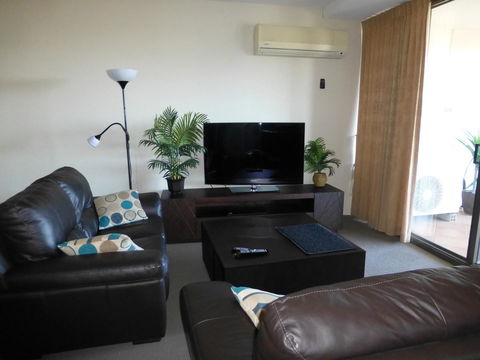 The Oasis Apartments - Accommodation 4U 7