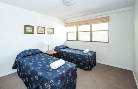 The Oasis Apartments - Accommodation 4U 14