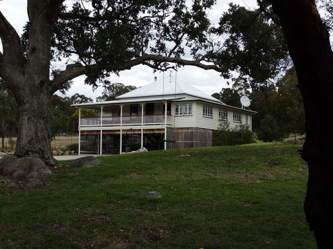 Loughmore House - Accommodation 4U 0