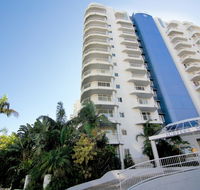 Surfers Mayfair - Accommodation 4U