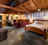 Sharlynn by the River - Accommodation 4U
