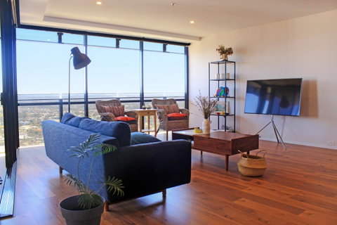 Circle On Cavill Surfers Paradise Apartments-Holiday Paradise - Accommodation 4U 6