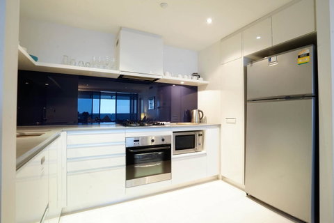 Circle On Cavill Surfers Paradise Apartments-Holiday Paradise - Accommodation 4U 10