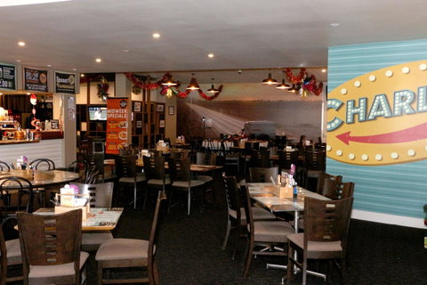 Brighton Hotel - Accommodation 4U 23