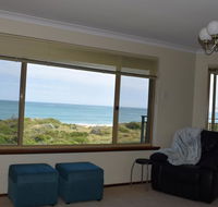 Watersun Beach House - Accommodation 4U
