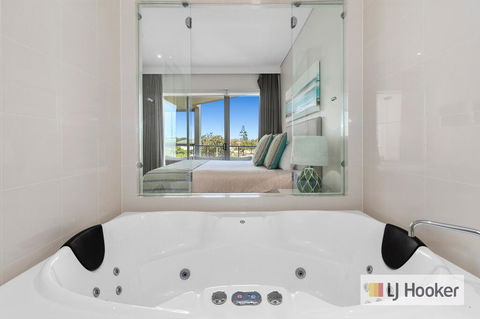 WAVE CULTURE 1204 - BEACH BLISS - Accommodation 4U 3