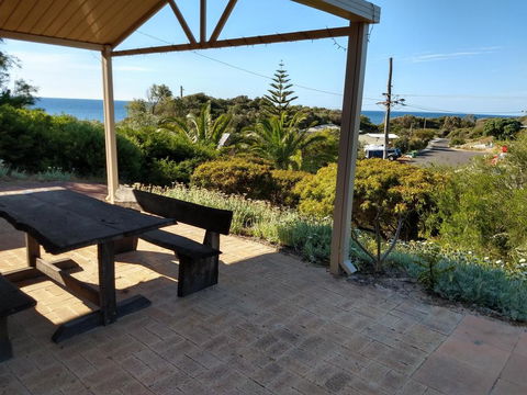 Wave Walk - Accommodation 4U 1