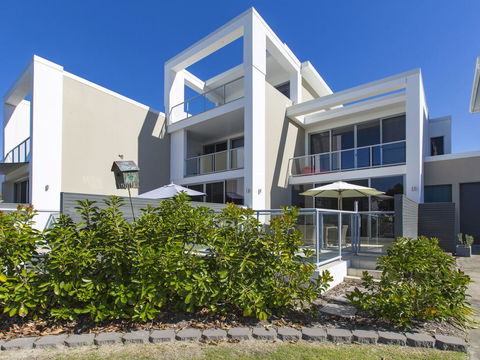 WAVES ON KAMALA 13 - Accommodation 4U 0