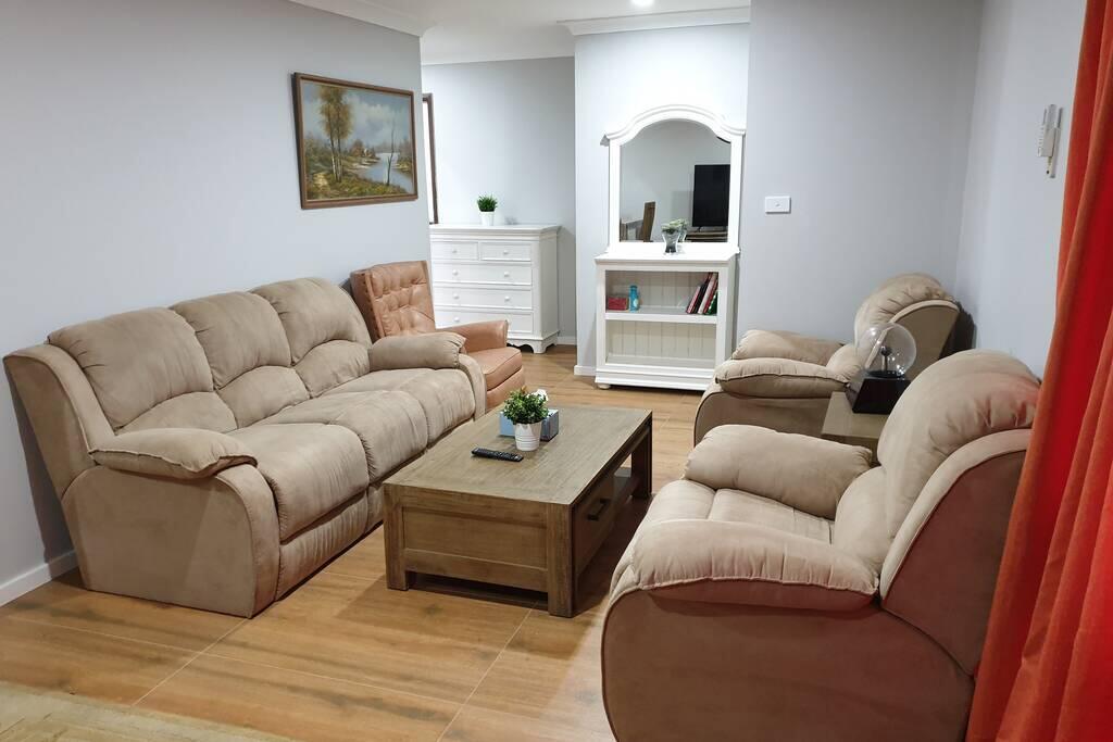 Erskine Park NSW Accommodation 4U