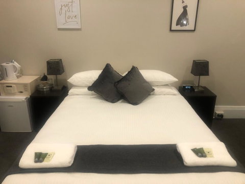 Wentworth Hotel - Accommodation 4U 1