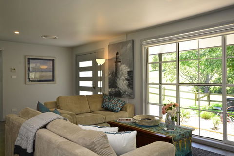 Whispers At Cedar Grove - Accommodation 4U 0
